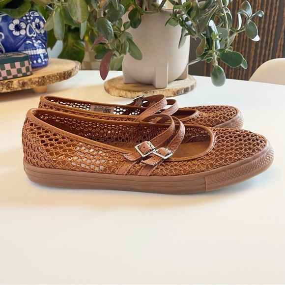 NWOT • Chuck Taylor All Star Dainty Mary Jane Knit - Warm Tan | Size 10 - Picture 5 of 9